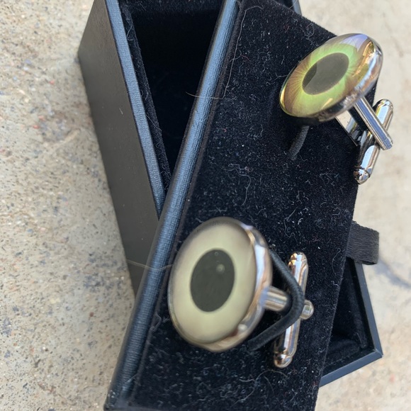 Eclipse, jewelry, men, cufflinks, Men’s cuff links w/ solar eclipses + gift box - Picture 4 of 5